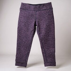 10. Beyond Yoga • Spacedye Mid-Rise Crop Leggings 20.5” Size M